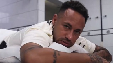 Phản ứng của Neymar trong buổi  livestream sau khi không được triệu tập vào tuyển Brazil