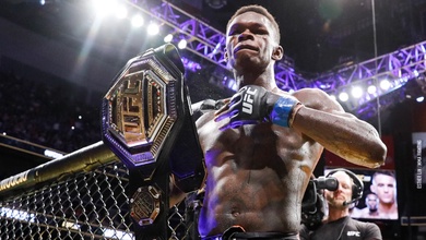 Gạt bỏ ân oán, Israel Adesanya mời kình địch Robert Whittaker đến trại huấn luyện UFC Seattle