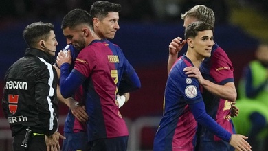 Cỗ máy ghi bàn" Barcelona rơi vào tình cảnh trớ trêu: Khủng hoảng... số 9