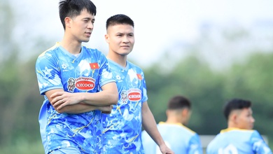 Đình Trọng xúc động ngày trở lại: “Nhiều năm rồi mới được khoác áo tuyển”