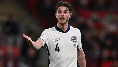 Nhiều cái tên rời khỏi tuyển Anh, bao gồm Rice, Saka, Madueke và Stones
