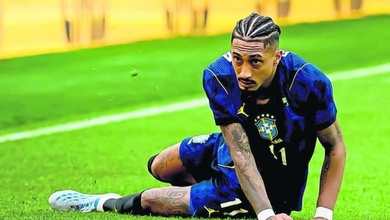 Khoản bồi thường ít ỏi mà FIFA trả cho Barcelona ở vụ Raphinha bị chấn thương