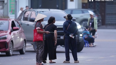 Vé Việt Nam vs Malaysia không sốt như kỳ vọng, “phe vé” vắng khách