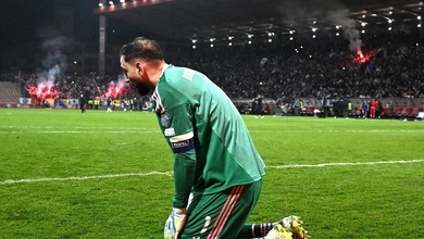 Tuyển Ý: Một thất bại bẽ bàng nữa cho nền bóng đá đã trở thành hạng hai