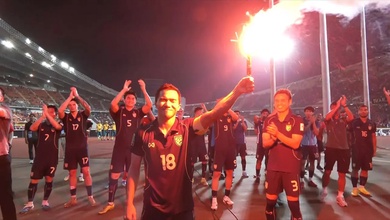 Chanathip đốt pháo ăn mừng, đồng đội “góp quỹ” nộp phạt gây bão mạng