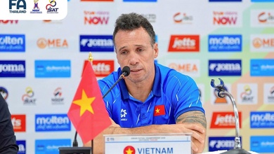 HLV Diego Giustozzi hé lộ tham vọng World Cup, futsal Việt Nam coi giải Đông Nam Á là “bàn đạp”