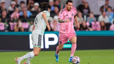 Messi và Suarez ghi bàn, Inter Miami vẫn bị cầm hoà trên SVĐ mới