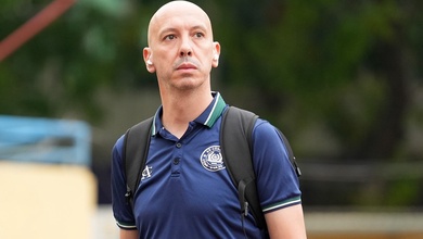 CLB CAHN chia tay trợ lý "lắm chiêu" Luis Viegas