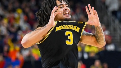 Elliot Cadeau đoạt giải Cầu thủ xuất sắc nhất Final Four, sánh ngang các huyền thoại NCAA