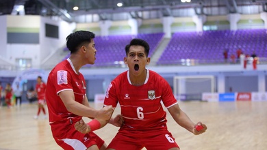 Futsal Indonesia thắng kịch tính Australia để chiếm ngôi đầu bảng