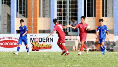 Tứ kết U15 Quốc gia: Tây Ninh hạ gục ĐKVĐ PVF, SLNA thắng trận mưa bàn thắng