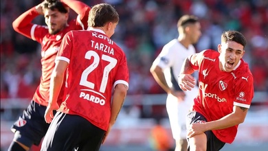 Xuất hiện "Bàn thắng đẹp nhất năm" khi trung vệ ghi bàn kiểu rabona từ ngoài vòng cấm