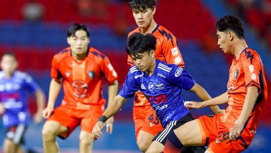 Sân Hàng Đẫy tổ chức trận đấu giữa hai CLB của Thái Lan và Campuchia