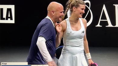 Pickleball Slam 4: Agassi – Blake vượt qua Waters – Bouchard trong màn so tài đỉnh cao