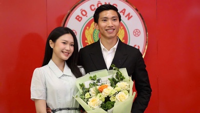 Đoàn Văn Hậu gia hạn với CAHN, Doãn Hải My gây chú ý trong ngày ký kết