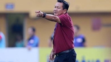 Thành tích ấn tượng của HLV Hoàng Văn Phúc: Có đủ kéo tuyển nữ Việt Nam đi lên?