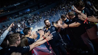 Từ EWC đến CKTG LMHT: Chính trị đang định hình tương lai Esports như thế nào?