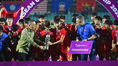 Bóng đá Việt Nam “càn quét” Đông Nam Á: Vô địch từ U17 đến ĐTQG
