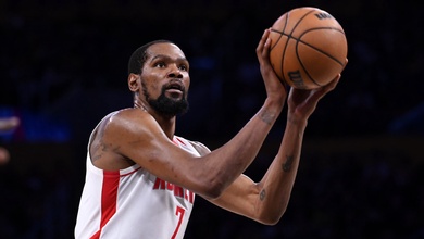 Bị Lakers bóp nghẹt, Kevin Durant nhận lời "nhắc nhở" từ người đồng đội Jabari Smith Jr.