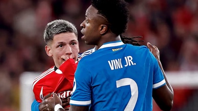 UEFA đưa ra án phạt nghiêm khắc đối với Prestianni vì tội xúc phạm Vinicius