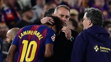 Flick nhận xét về chấn thương của Lamine Yamal: "Đó là cách cậu ấy sẽ học hỏi"