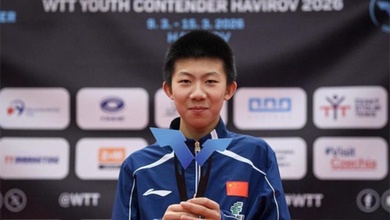 “Truyền nhân” của Wang Chuqin hay Fan Zhendong? Thần đồng 15 tuổi bóng bàn Trung Quốc gây sốt với 3 danh hiệu trong 8 ngày
