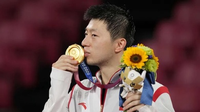 Không còn trên bàn đấu, Ma Long vẫn là chìa khóa của bóng bàn nam Trung Quốc tại London 2026