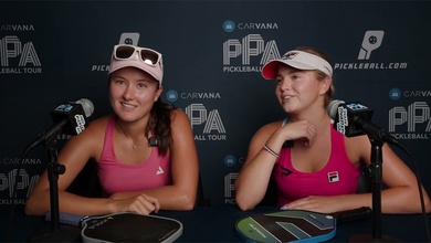 Tình bạn nảy nở từ áp lực thành tích: Câu chuyện của bộ đôi số 1 pickleball "Thu Thuỷ - Ánh Dương"