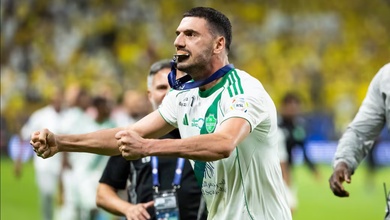 Hành động chế nhạo của cầu thủ Al Ahli đối với Al Nassr của Cristiano Ronaldo