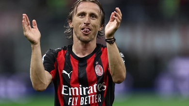 Luka Modric sẵn sàng ở lại AC Milan thêm một năm nữa