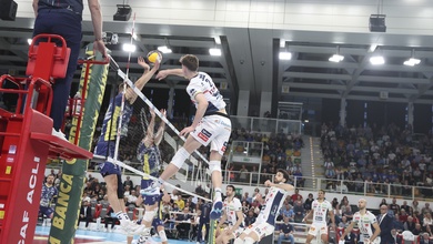 Modena đặt 1 tay vào tấm vé tham dự Challenge Cup mùa tới