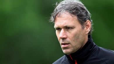 Van Basten: "Sở hữu nước ngoài dẫn đến sự suy tàn của bóng đá Ý và AC Milan là điển hình