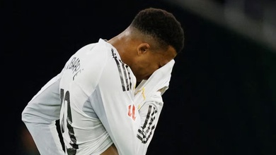 Mbappe bỏ lỡ trận Siêu kinh điển giữa Barcelona và Real Madrid