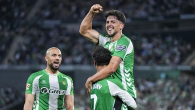 Real Betis trở lại Champions League sau hơn 20 năm