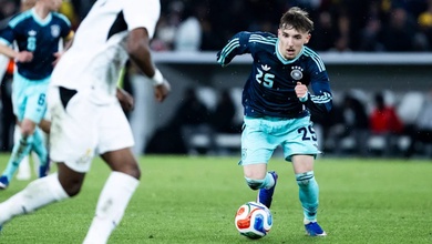 Tài năng 18 tuổi của Bayern Munich chắc suất dự World Cup 2026 cùng tuyển Đức