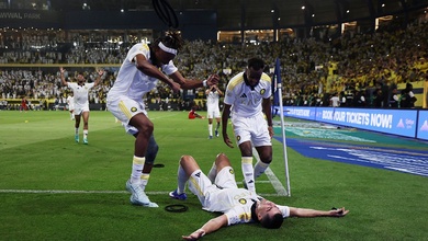 Cristiano Ronaldo giành được chức vô địch đầu tiên cùng Al Nassr sau cú đúp bàn thắng