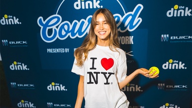Vì sao Tinder chọn pickleball làm trung tâm cho chiến lược hẹn hò mới?
