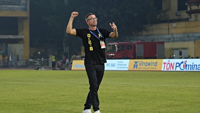 HLV ngoại tạo thế áp đảo ở nhóm đầu V.League