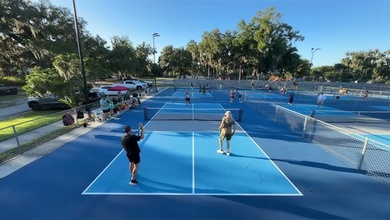 Cẩm nang chống sốc nhiệt cho người chơi pickleball mùa hè