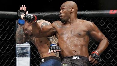 Mâu thuẫn lên đỉnh điểm với UFC, Jon Jones dự tính chuyển sang quyền anh hạng nặng