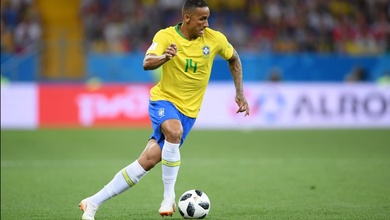 Cuộc khủng hoảng ở vị trí hậu vệ cánh của Brazil xảy ra như thế nào?