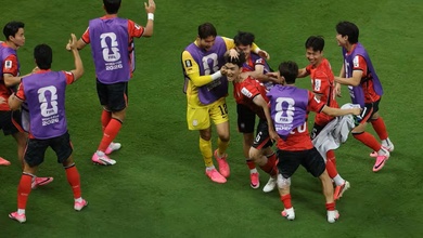 Ngược dòng hạ Séc, Hàn Quốc thắng trận ra quân World Cup sau 16 năm