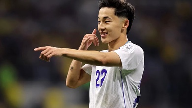 Abbosbek Fayzullaev: Chàng lùn 1m67 và bàn thắng lịch sử của Uzbekistan tại World Cup 2026