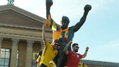 CĐV Brazil đẩy "lời nguyền tượng Rocky" sang kình địch Argentina ở World Cup