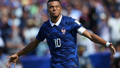 Mbappe đạt 100 trận với tuyển Pháp theo cách... đi ngược logic