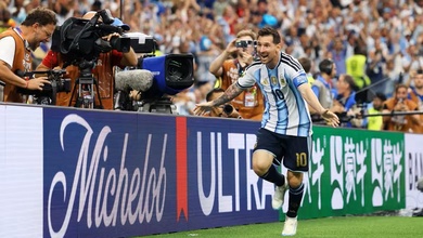 Messi lập cú đúp lịch sử, Argentina đoạt vé vào vòng 32 đội World Cup 2026