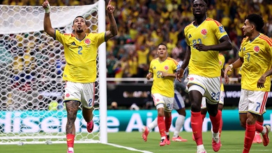 Daniel Munoz phá vỡ bức tường phòng ngự CHDC Congo, đưa Colombia vào vòng knock-out