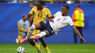 Cựu trọng tài Premier League: Tuyển Anh đã được "cứu" 2 quả phạt đền trước Ghana như thế nào?