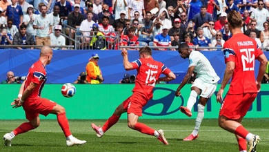 Dembele lập hat-trick có một không hai ở World Cup trong kỷ nguyên hiện đại
