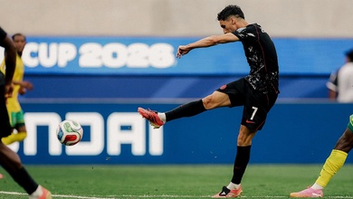 Từ bi kịch gia đình đến người hùng World Cup: Hành trình phi thường của Eustaquio